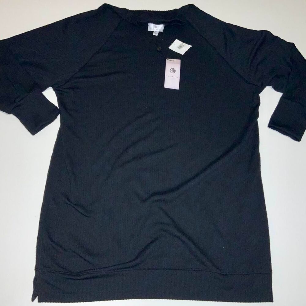 Socialite Women's Black Top
